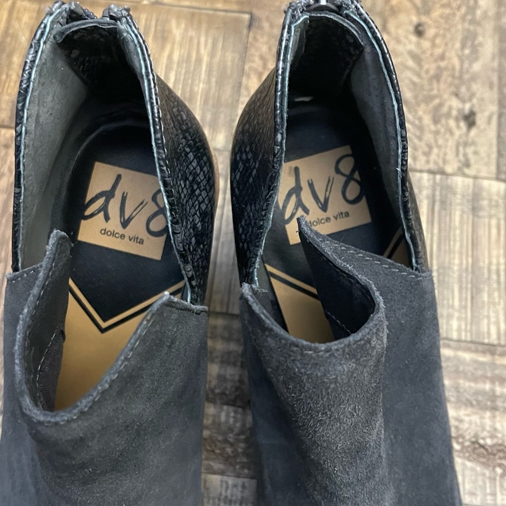 Dolce Vita DV8 Shai Mixed Material Heeled Booties size 7.5 - Picture 10 of 10